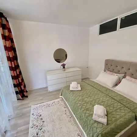 Апартаменты Central Flat *